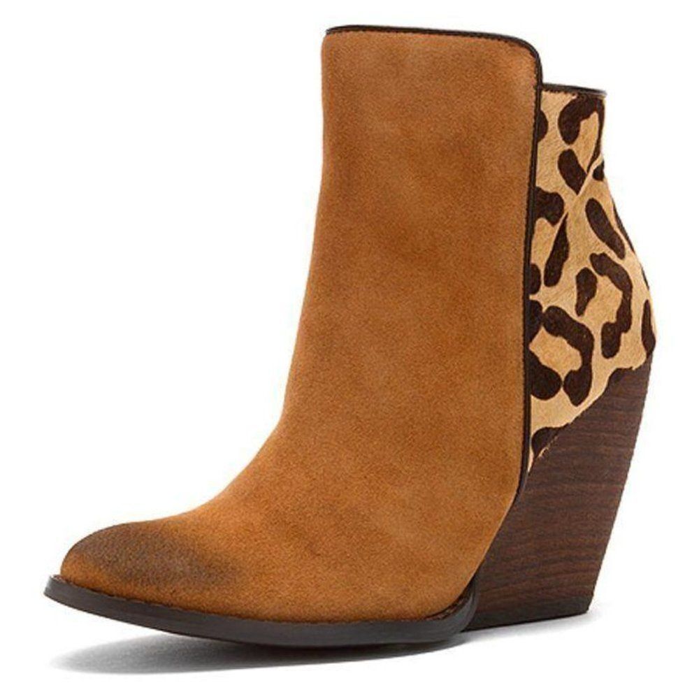 Very Volatile Boots Size 8.5 Leather With Leopard Fur